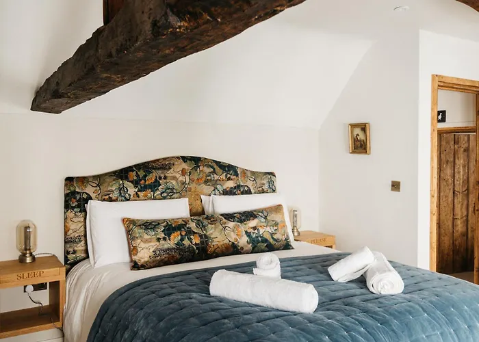 Crippens, Romantic, Historic Very Central Free Parking & Ev