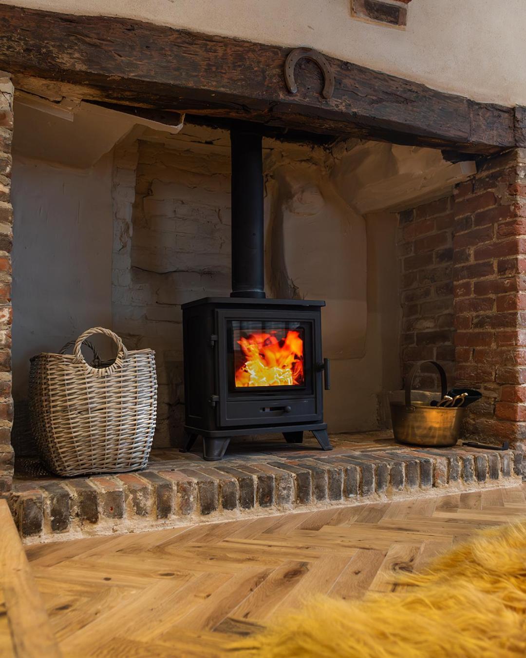 Crippens, Romantic, Historic Very Free Parking & Ev Holiday home Canterbury