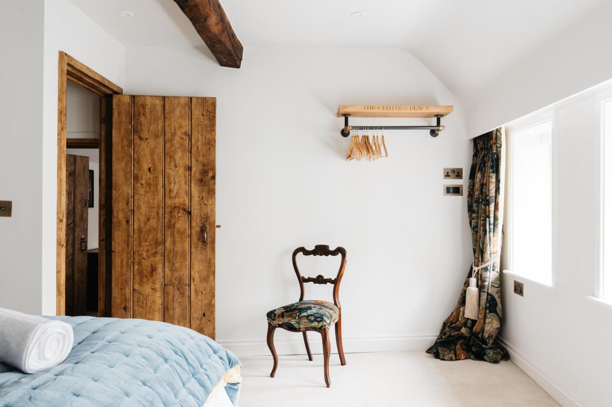Crippens, Romantic, Historic Very Free Parking & Ev